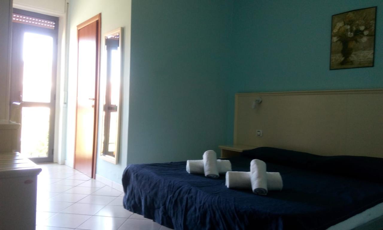 Hotel Lago Maggiore Castelletto sopra Ticino Εξωτερικό φωτογραφία