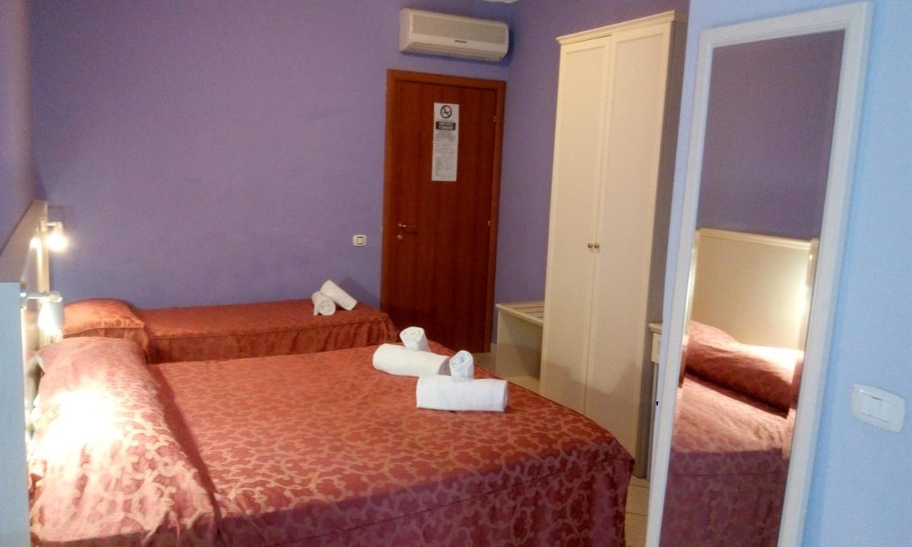 Hotel Lago Maggiore Castelletto sopra Ticino Εξωτερικό φωτογραφία