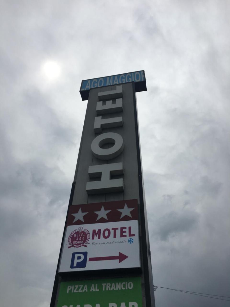 Hotel Lago Maggiore Castelletto sopra Ticino Εξωτερικό φωτογραφία
