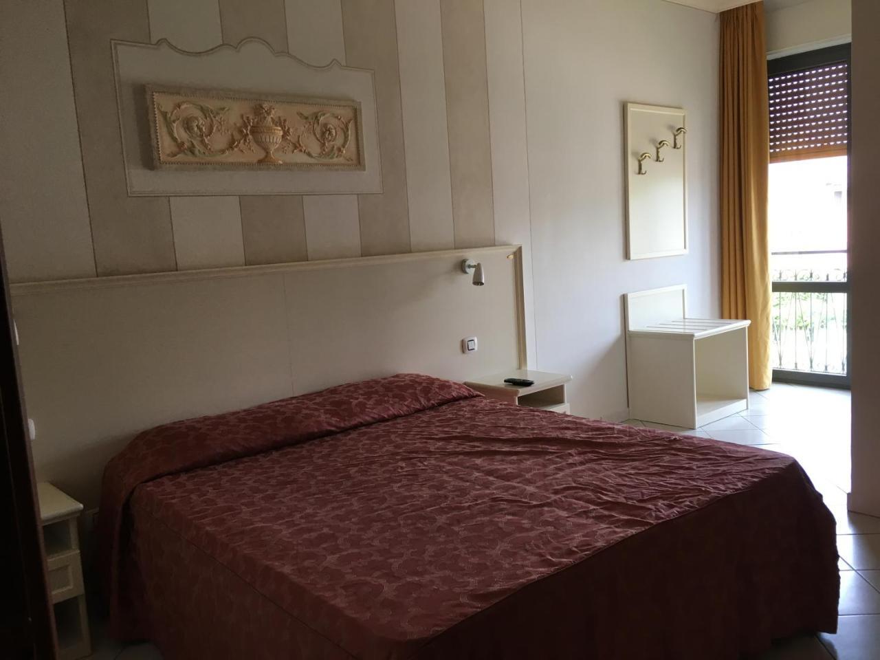 Hotel Lago Maggiore Castelletto sopra Ticino Εξωτερικό φωτογραφία